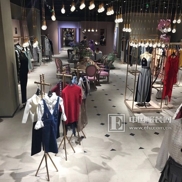 高街设计师SIEGO西蔻2018年秋季新品发布会邀请函!