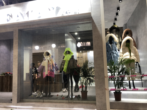 第20届FS深圳国际服装供应链博览会 “展”得好“签”得更好12.jpg