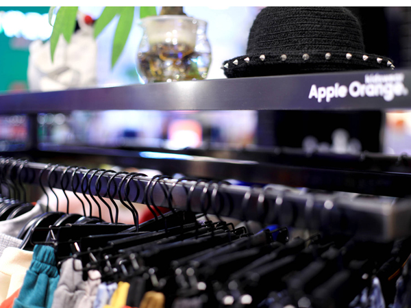 輕潮童裝AppleOrange實體加盟店品牌旗艦店店面