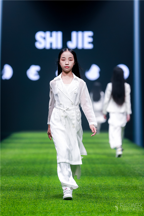 SHIJIEһġͯװװ2019ʵ¼
