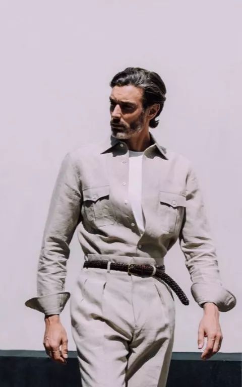 新申·亚麻流行趋势 | 首席男模richardbiedul,示范亚麻穿搭.