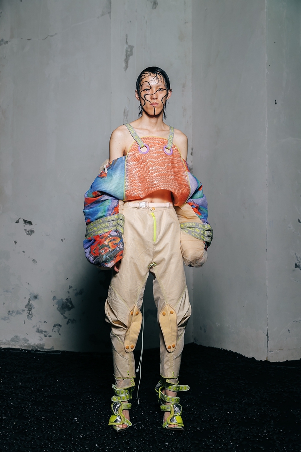 Ϻʱװ LABELHOOD SS2020 ȷʱװ