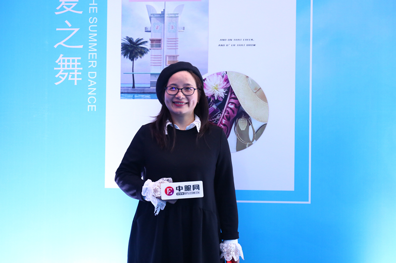 简约风情2021夏季新品发布会暨十周年庆典 十年历程信念不改 简约风情2021夏季新品发布会暨十周年庆典 十年历程信念不改