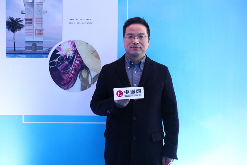 简约风情2021夏季新品发布会暨十周年庆典 十年历程信念不改 简约风情2021夏季新品发布会暨十周年庆典 十年历程信念不改