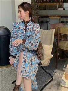 所季女装所季女装